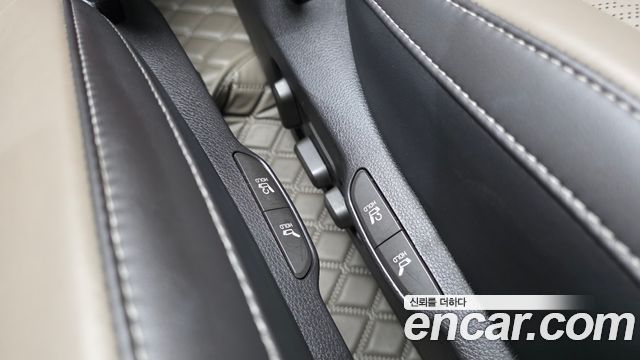 Kia Carnival (IV) HEV 7seater Gravity 2025 — фото 34