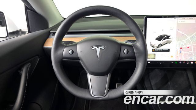 Tesla Model Y Standard Range RWD 2021 — фото 13