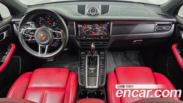 Porsche Macan 2.0 95B 2021 — фото 7