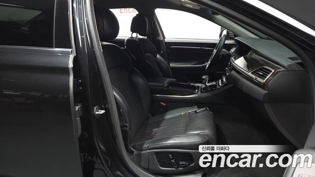 Genesis EQ900 3.8 GDI AWD Luxury 2018 — фото 11