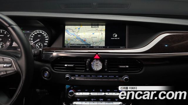 Genesis EQ900 3.8 GDI AWD Luxury 2018 — фото 14