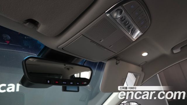 Genesis EQ900 3.8 GDI AWD Luxury 2018 — фото 17
