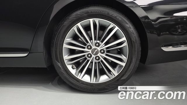 Genesis EQ900 3.8 GDI AWD Luxury 2018 — фото 21