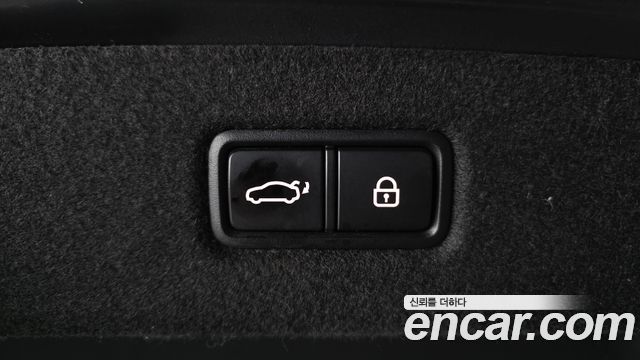 Genesis EQ900 3.8 GDI AWD Luxury 2018 — фото 27