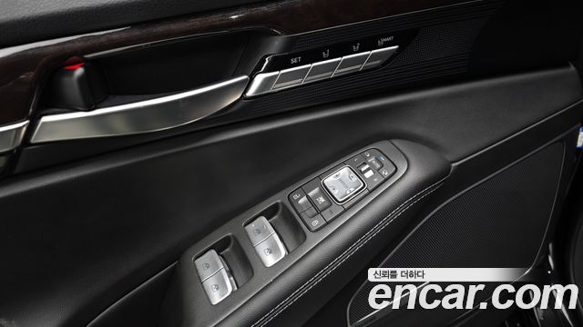 Genesis EQ900 3.8 GDI AWD Luxury 2018 — фото 30