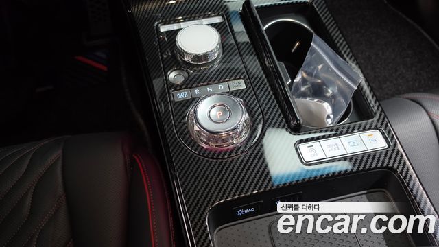Genesis G80 (RG3) Gasoline 2.5 Turbo AWD 2025 — фото 9