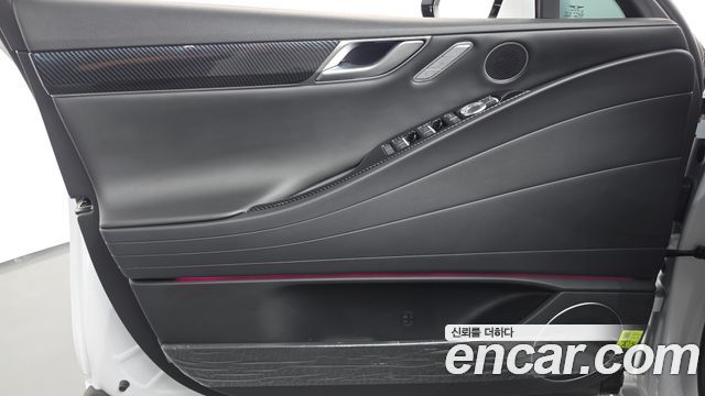Genesis G80 (RG3) Gasoline 2.5 Turbo AWD 2025 — фото 24