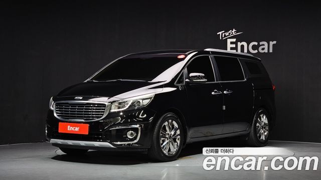 Kia Carnival 9-seater Prestige