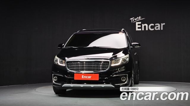 Kia Carnival 9-seater Prestige 2015 — фото 3