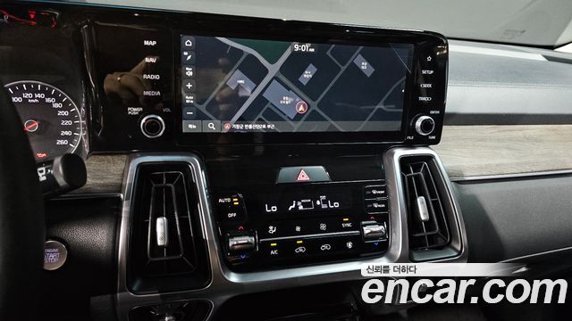 Kia Sorento (IV) Diesel 2.2 2WD Prestige 2022 — фото 16