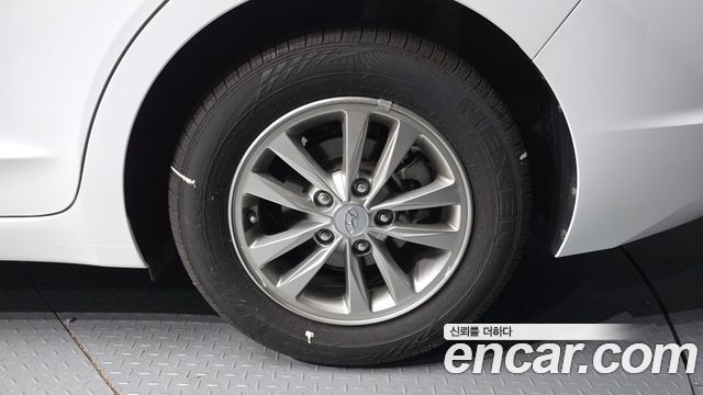 Hyundai Avante (AD) 1.6 Smart 2020 — фото 5