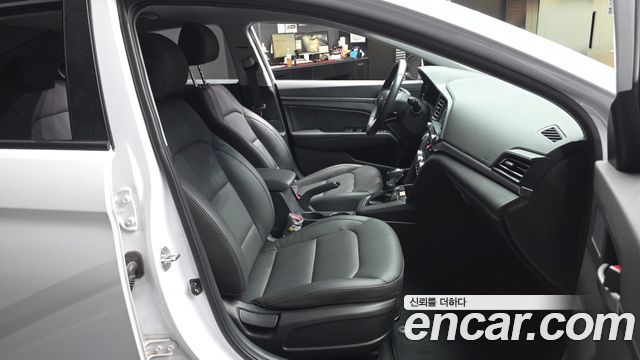 Hyundai Avante (AD) 1.6 Smart 2020 — фото 11