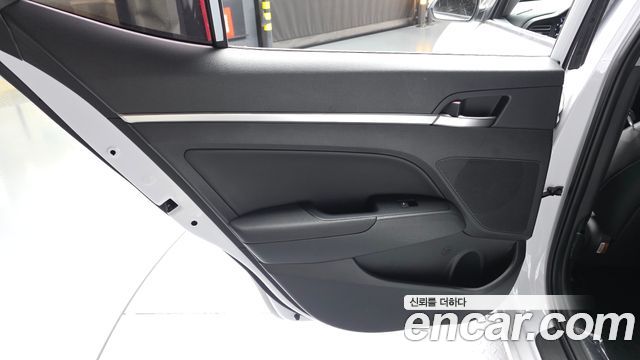 Hyundai Avante (AD) 1.6 Smart 2020 — фото 25