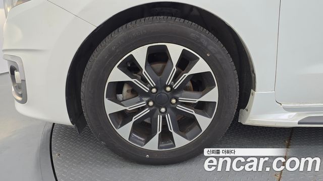 Kia Carnival 9-Seater Noblesse Special 2018 — фото 5