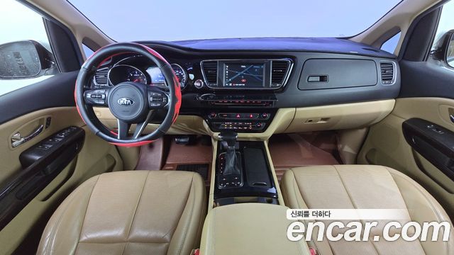 Kia Carnival 9-Seater Noblesse Special 2018 — фото 7