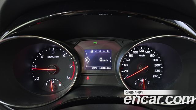 Kia Carnival 9-Seater Noblesse Special 2018 — фото 8