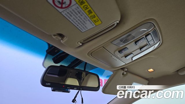 Kia Carnival 9-Seater Noblesse Special 2018 — фото 20