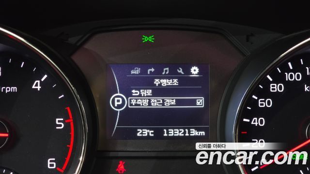 Kia Carnival 9-Seater Noblesse Special 2018 — фото 27