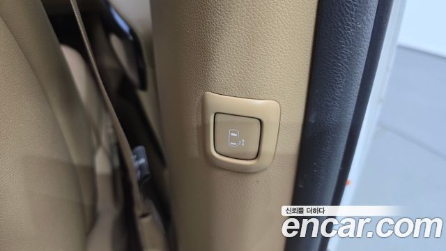 Kia Carnival 9-Seater Noblesse Special 2018 — фото 31