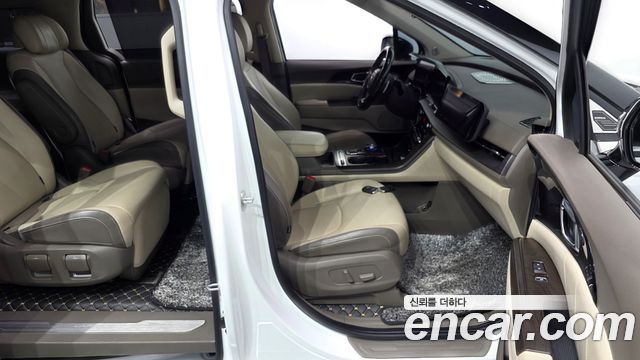 Kia Carnival (IV) Gasoline 7-Seater Signature 2021 — фото 32