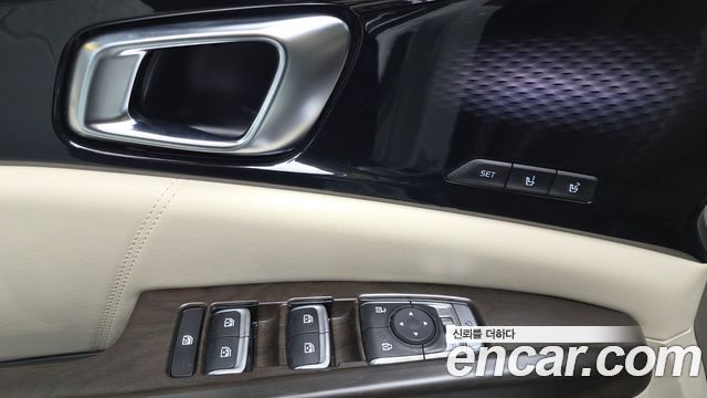 Kia Carnival (IV) Gasoline 7-Seater Signature 2021 — фото 35