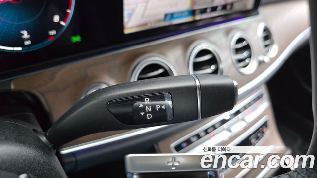 Mercedes-Benz E-Class (W213) E250 Exclusive 2023 — фото 9