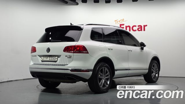 Volkswagen Touareg V6 3.0 TDI Bluemotion 7P5 2016 — фото 2