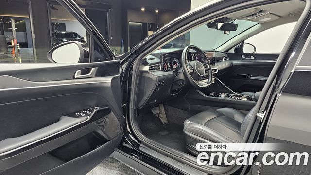 Kia K5 (III) 1.6 Turbo Prestige 2022 — фото 10