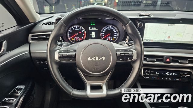 Kia K5 (III) 1.6 Turbo Prestige 2022 — фото 13
