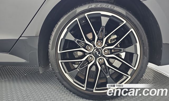 Kia K5 (III) 1.6 Turbo Prestige 2022 — фото 21