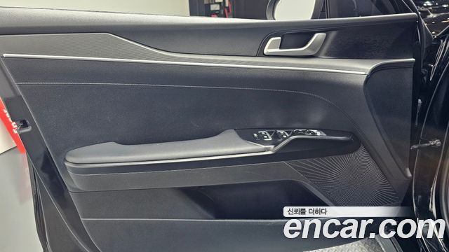Kia K5 (III) 1.6 Turbo Prestige 2022 — фото 24