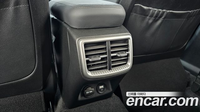 Kia K5 (III) 1.6 Turbo Prestige 2022 — фото 29