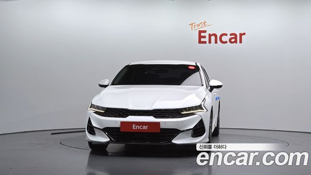 Kia K5 (III) 2.0 Prestige 2023 — фото 3