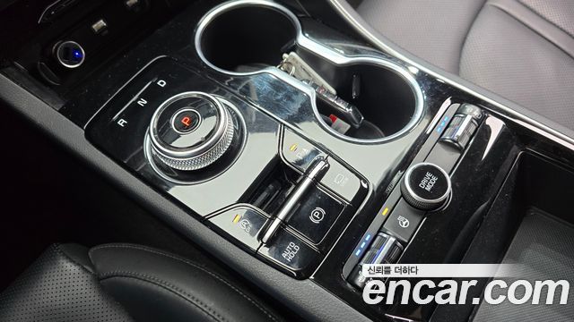 Kia K5 (III) 2.0 Prestige 2023 — фото 9