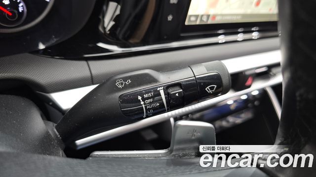 Kia K5 (III) 2.0 Prestige 2023 — фото 19