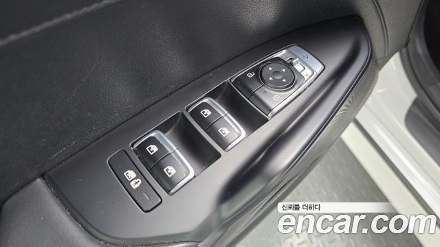 Kia K5 (III) 2.0 Prestige 2023 — фото 27