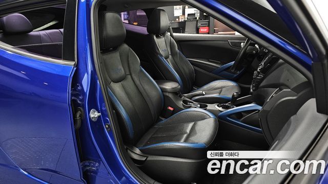 Hyundai Veloster T-GDi Extreme 2013 — фото 11