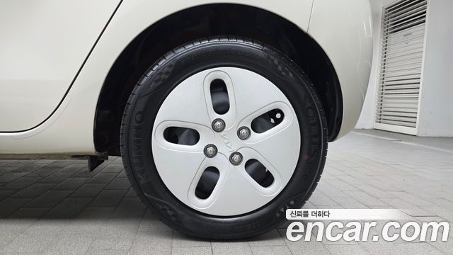 Kia Ray EV Van 2-Seater AIr 2024 — фото 21