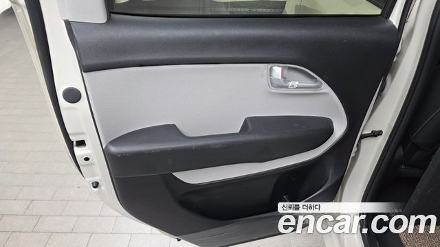 Kia Ray EV Van 2-Seater AIr 2024 — фото 25
