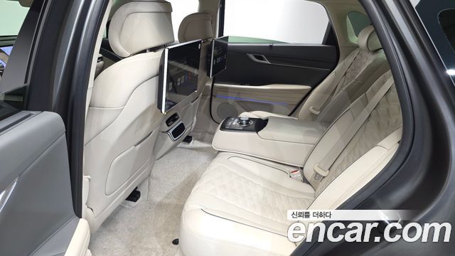 Genesis G80 (RG3) Gasoline 2.5 Turbo AWD 2025 — фото 11