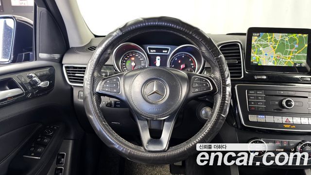 Mercedes-Benz GLS-Class (X166) GLS350 d 4MATIC 2017 — фото 13