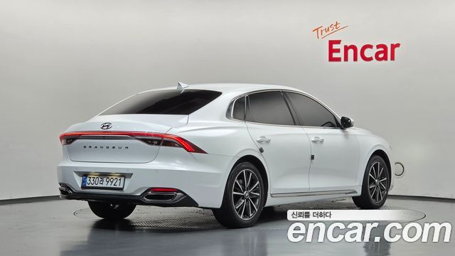 Hyundai Grandeur (IG) 3.0 LPi Premium 2022 — фото 2
