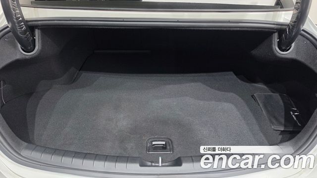 Hyundai Grandeur (IG) 3.0 LPi Premium 2022 — фото 20
