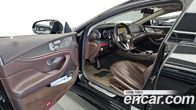 Mercedes-Benz CLS-Class (C257) CLS300d AMG Line 2020 — фото 10