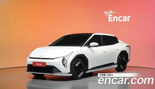 Kia EV4 Long Range 2WD Earth