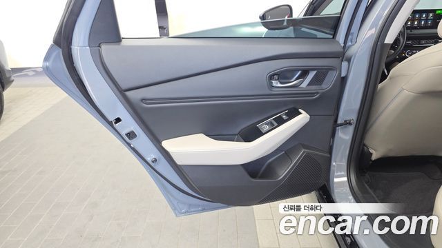 Honda Accord (XI) 2.0 Hybrid Touring 2023 — фото 25