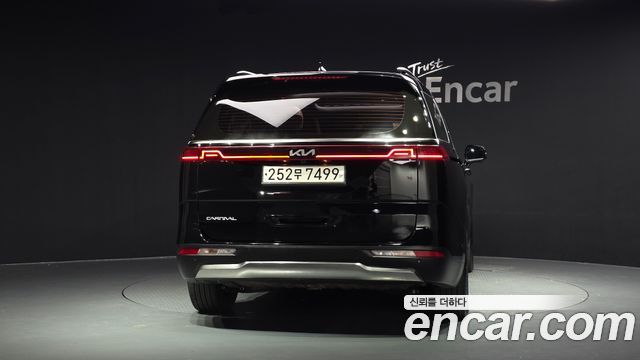 Kia Carnival (IV) Gasoline 9-Seater Signature 2023 — фото 4