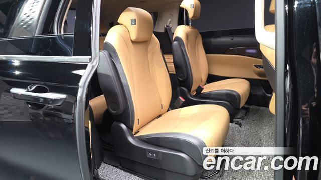 Kia Carnival (IV) Gasoline 9-Seater Signature 2023 — фото 12