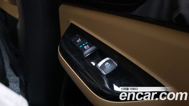 Kia Carnival (IV) Gasoline 9-Seater Signature 2023 — фото 18