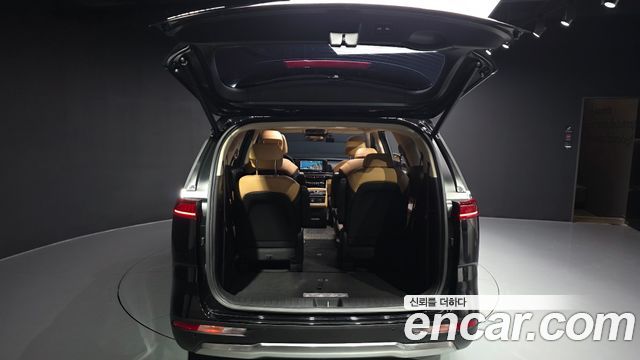 Kia Carnival (IV) Gasoline 9-Seater Signature 2023 — фото 20